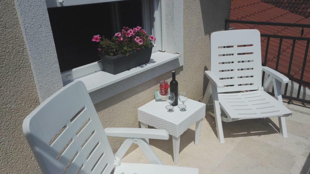 Apartmani Ljubica Kastela Exterior photo