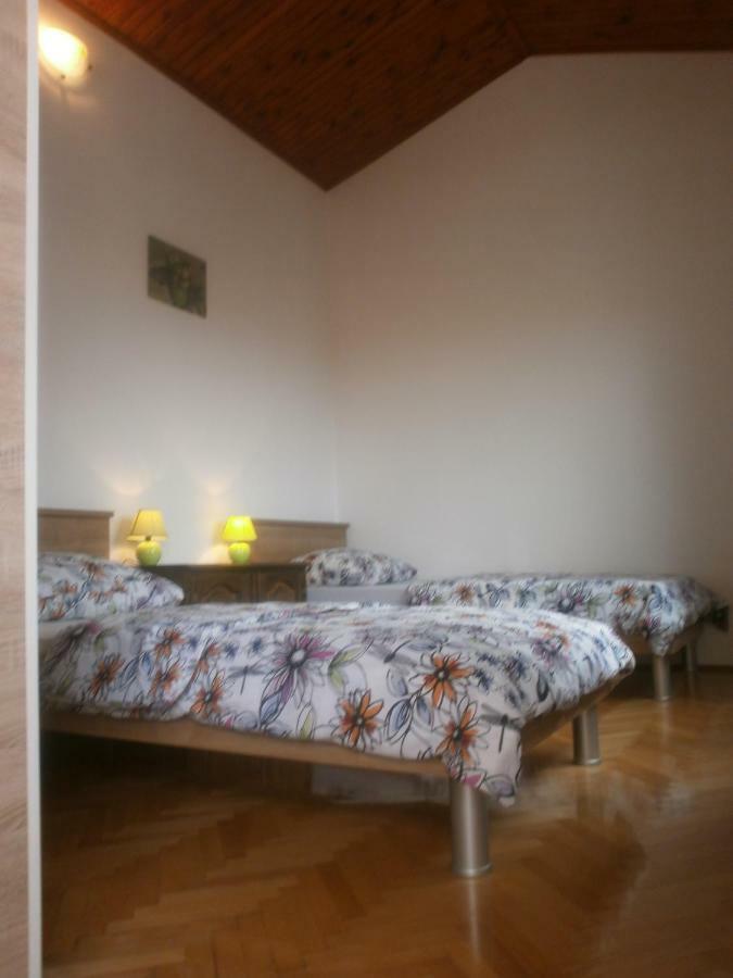 Apartmani Ljubica Kastela Exterior photo