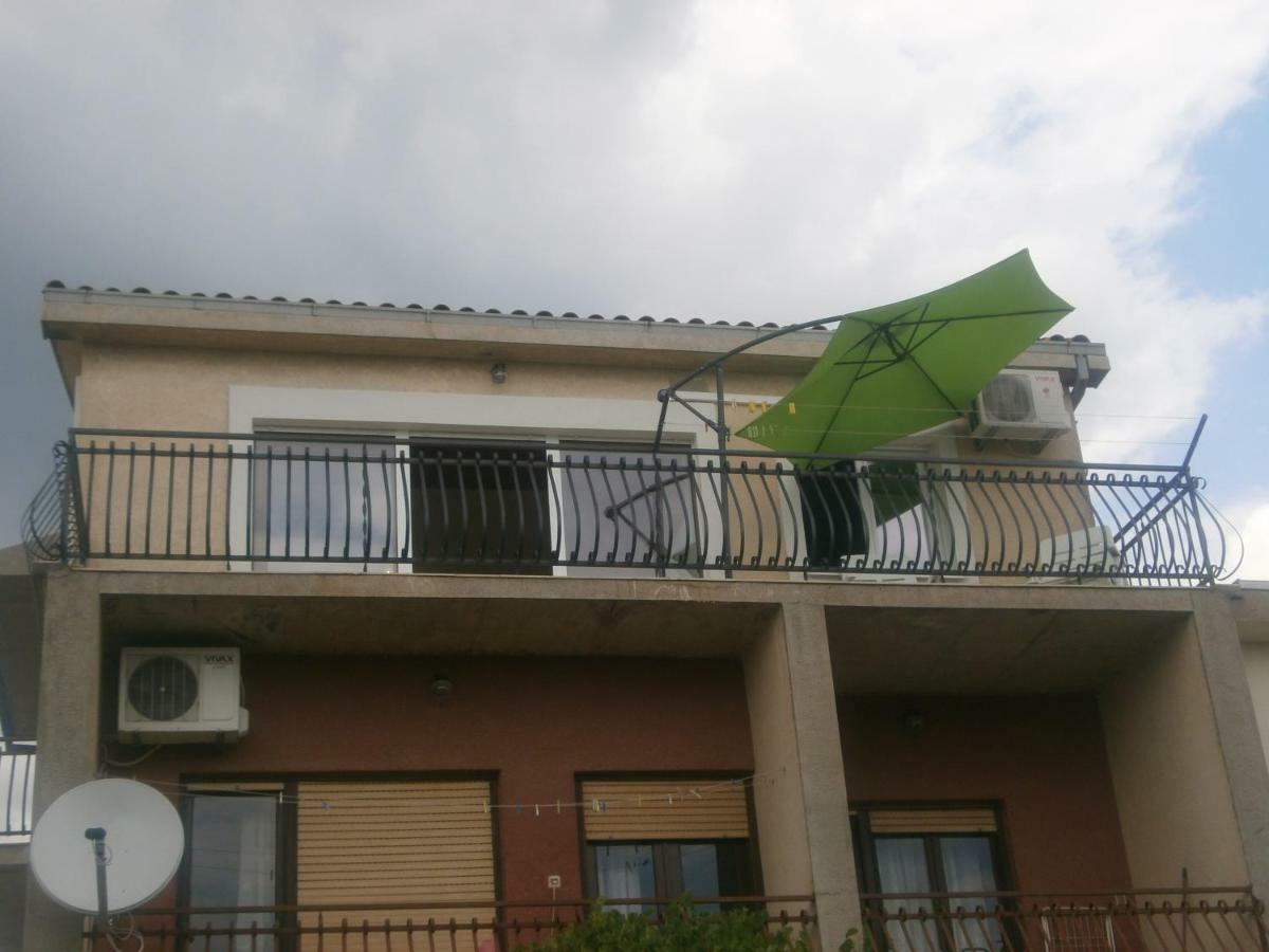 Apartmani Ljubica Kastela Exterior photo